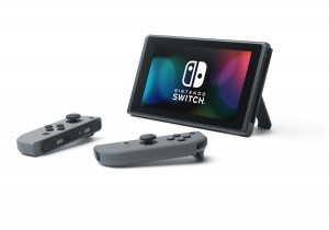  Комплект Nintendo Switch (серый) и Mario Kart 8 Deluxe